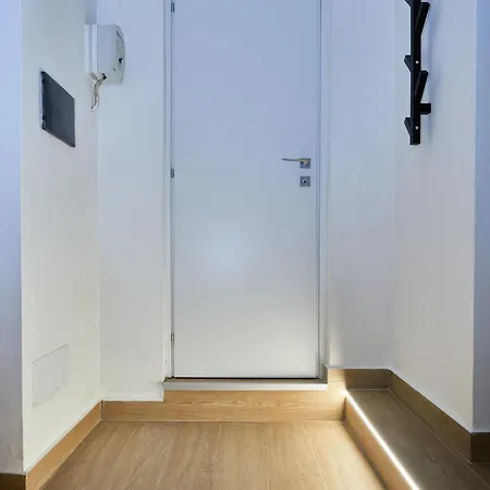 Confortevole Casa Nel Cuore Di Apartment